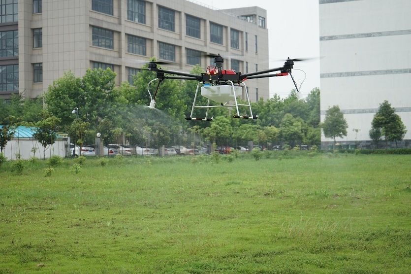 云翼航空多旋翼植保无人机YYZB-6610
