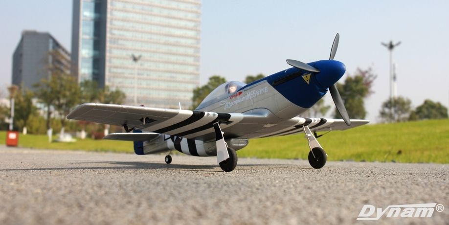 Dynam mini P-51D迪乐美 0.76米泡沫飞机