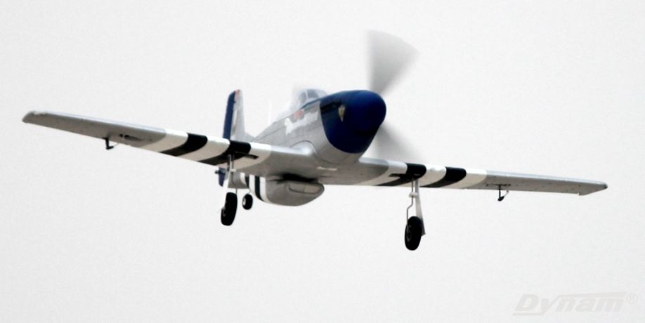 Dynam mini P-51D迪乐美 0.76米泡沫飞机